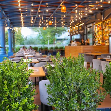 Adria Hotel