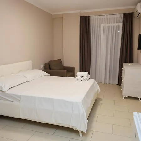 Adria Hotel 3*