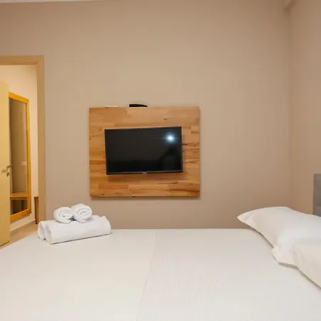 Hotel Adria 3*