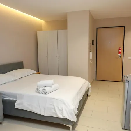 Adria Hotel Shëngjin