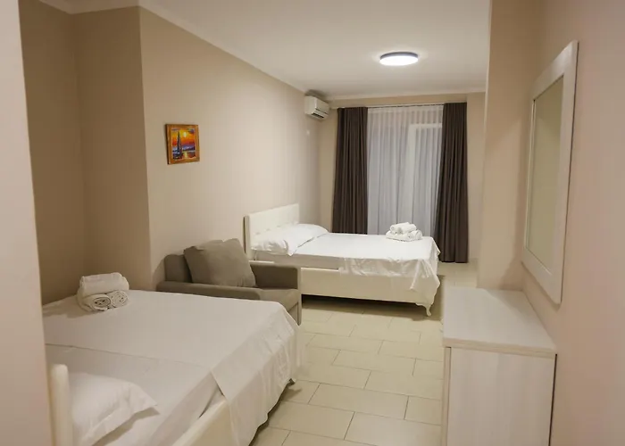 Hotel Adria Shëngjin