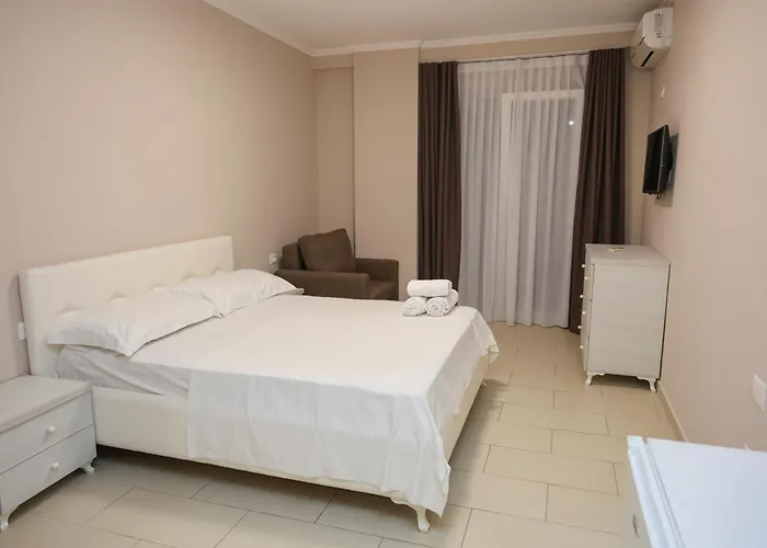 Adria Hotel 3*