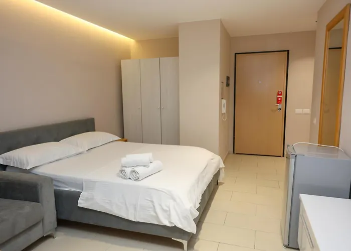 Adria Hotel Shëngjin