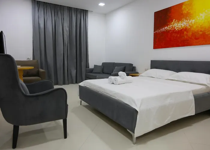 Adria Hotel 3*