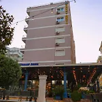 Hotel Adria Shëngjin