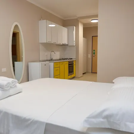 Adria Hotel 3*