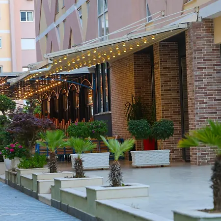 Adria Hotel Shëngjin