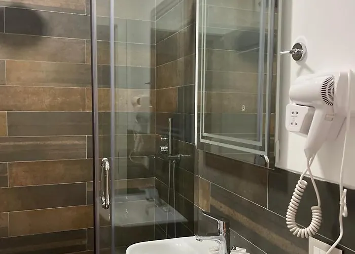 Hotel Adria Shëngjin