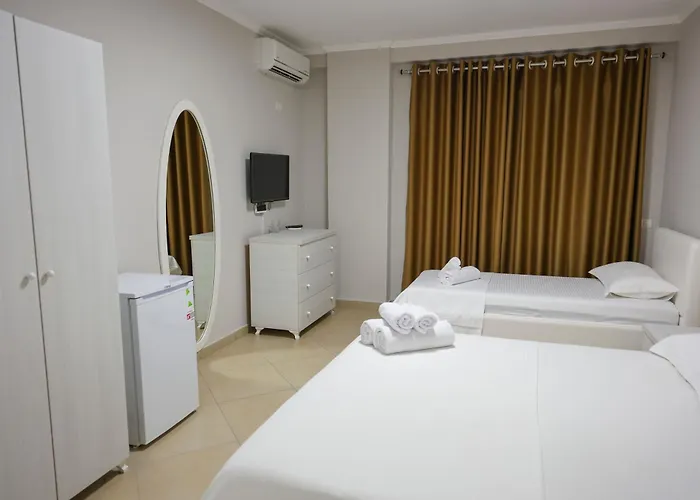 Hotel Adria Shëngjin